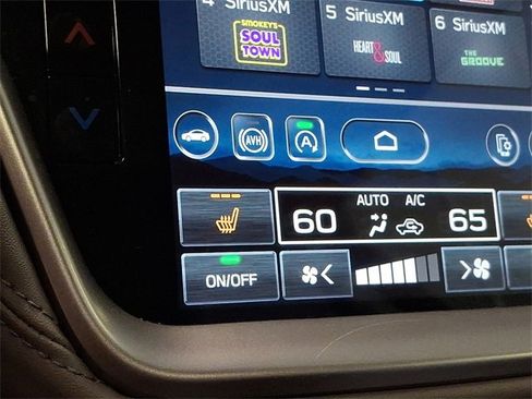 Certified 2025 Subaru Outback Limited image 27