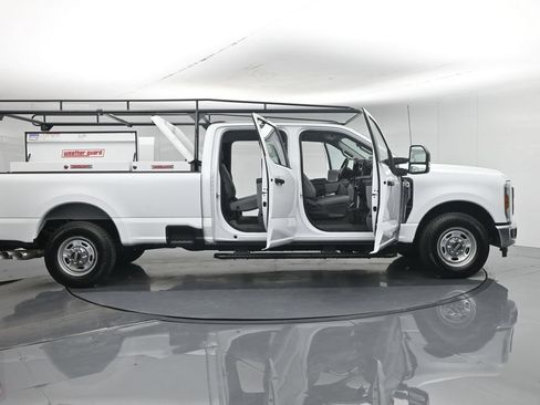 New 2026 Ford F350 XL w/ XL Chrome Package RWD image 3