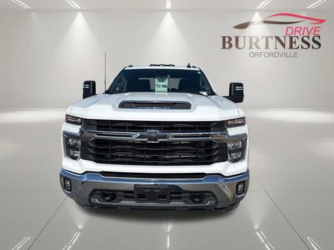 Certified 2024 Chevrolet Silverado 2500 LT image 3