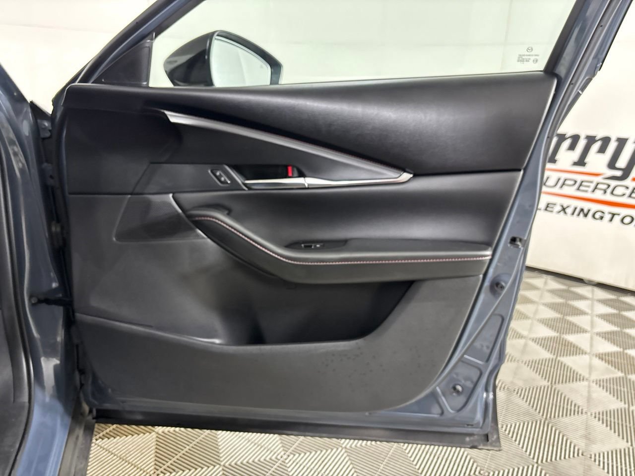Used 2025 MAZDA CX-30 AWD 2.5 S w/ Preferred Package image 29