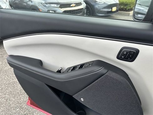 Certified 2021 Ford Mustang Mach-E Premium image 31