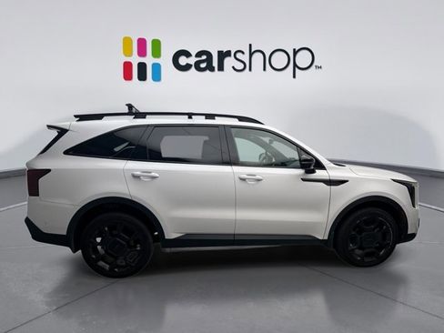 Used 2025 Kia Sorento SX Prestige w/ Olive Brown Leather Package AWD/4WD image 4