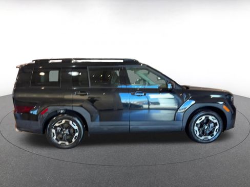 Used 2025 Hyundai Santa Fe SEL image 17