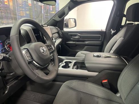 New 2026 RAM 1500 4x4 Crew Cab image 10