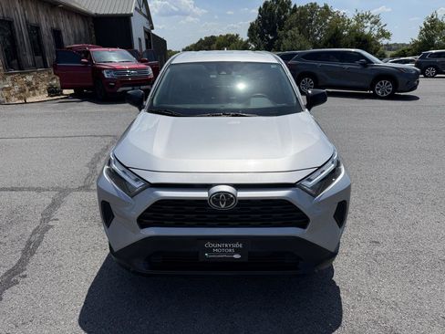 Used 2024 Toyota RAV4 LE FWD image 10
