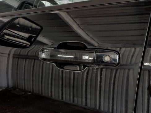 Used 2025 Chevrolet Silverado 2500 ZR2 w/ Technology Package AWD/4WD image 41