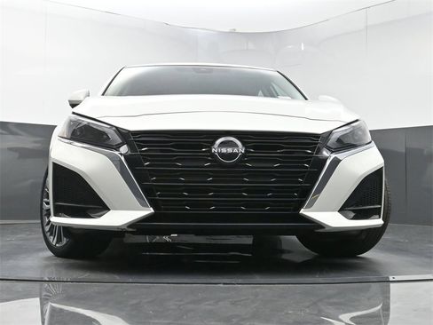 Used 2023 Nissan Altima 2.5 SL image 26