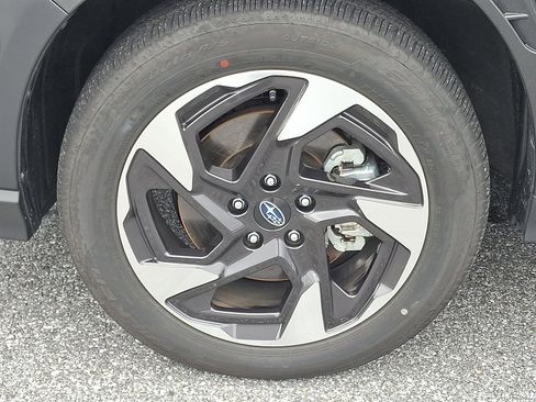 Certified 2025 Subaru Crosstrek 2.5i Limited image 9