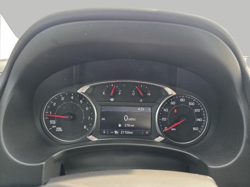 Used 2024 GMC Terrain SLT w/ Elevation Edition FWD image 18