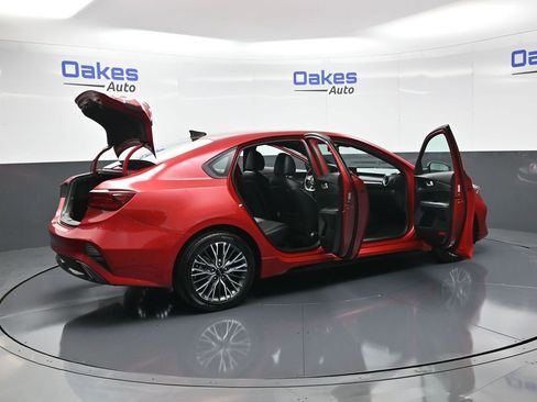 Certified 2024 Kia Forte GT-Line w/ GT-Line Premium Package image 54