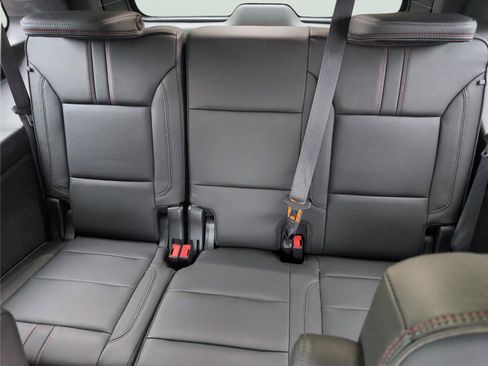 Used 2022 Chevrolet Tahoe RST w/ Luxury Package image 32