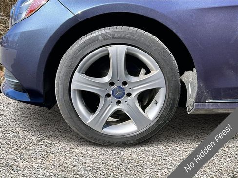 Used 2016 Mercedes-Benz E 350 4MATIC Wagon w/ Premium Package image 9