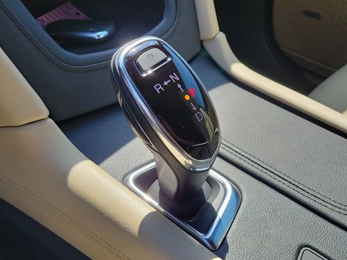 Used 2017 Cadillac XT5 Luxury w/ Driver Awareness Package image 32