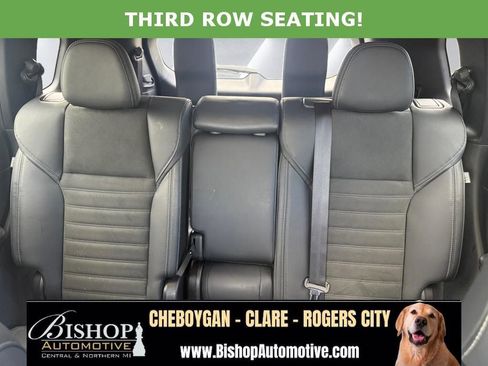 Used 2025 Mitsubishi Outlander AWD image 12