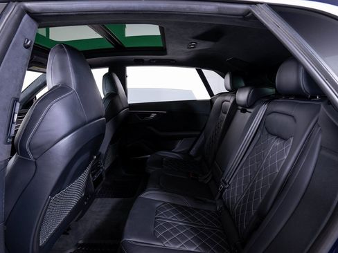 Used 2024 Audi SQ8 Prestige w/ Prestige Package image 18