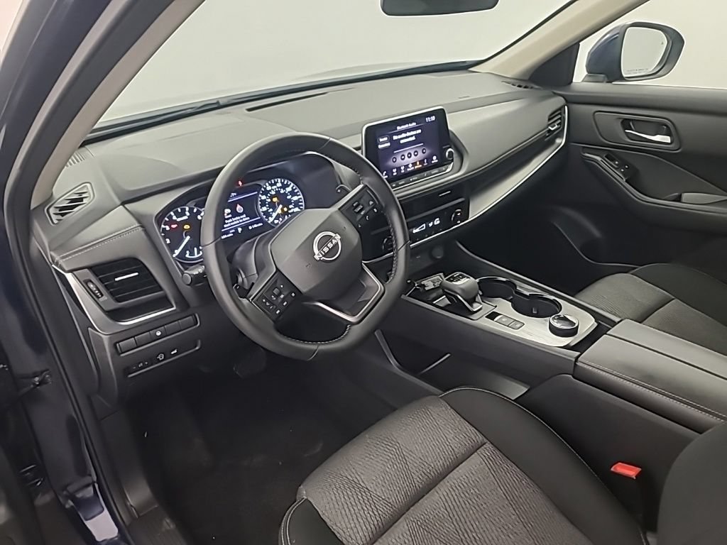 Used 2026 Nissan Rogue SV AWD/4WD image 23