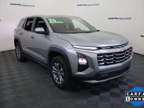 Used 2026 Chevrolet Equinox LT AWD/4WD image 3