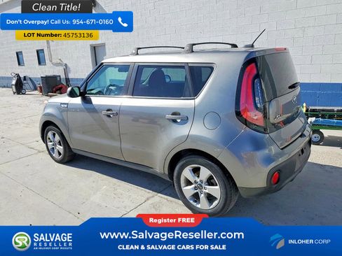 Used 2017 Kia Soul image 2