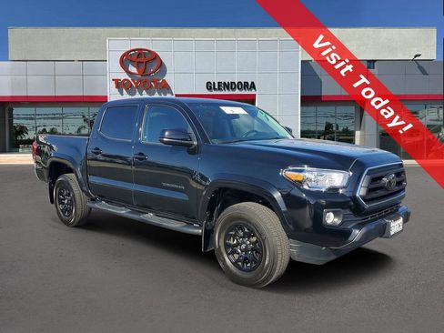 Certified 2022 Toyota Tacoma SR5 image 1