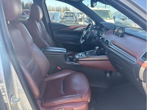 Used 2018 MAZDA CX-9 Signature image 14