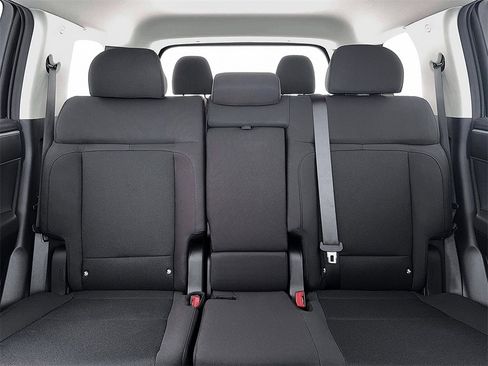 New 2026 Hyundai Santa Fe SE image 16