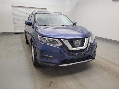 Used 2017 Nissan Rogue SV image 14