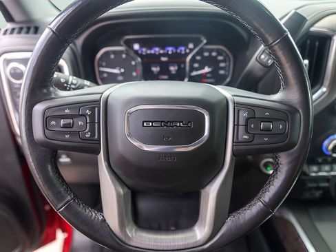 Used 2022 GMC Sierra 3500 Denali w/ Technology Package AWD/4WD image 15