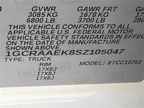 Certified 2025 Chevrolet Silverado 1500 W/T w/ WT Value Package image 29