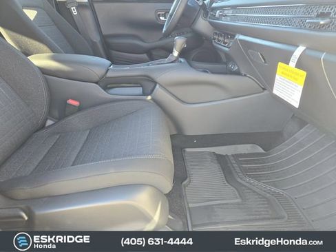 New 2026 Honda HR-V LX image 11