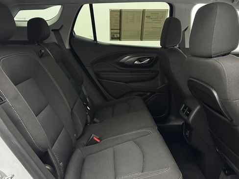 Used 2023 GMC Terrain SLE w/ Driver Convenience Package image 31