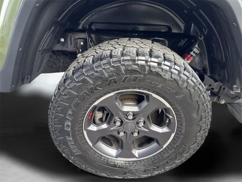 Used 2021 Jeep Gladiator Rubicon image 25