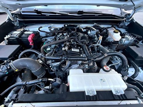 Used 2024 Toyota Tacoma TRD Off-Road image 10