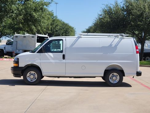 New 2025 Chevrolet Express 2500 w/ Driver Convenience Package image 11