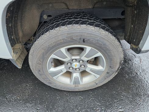 Used 2019 Chevrolet Colorado Z71 image 9