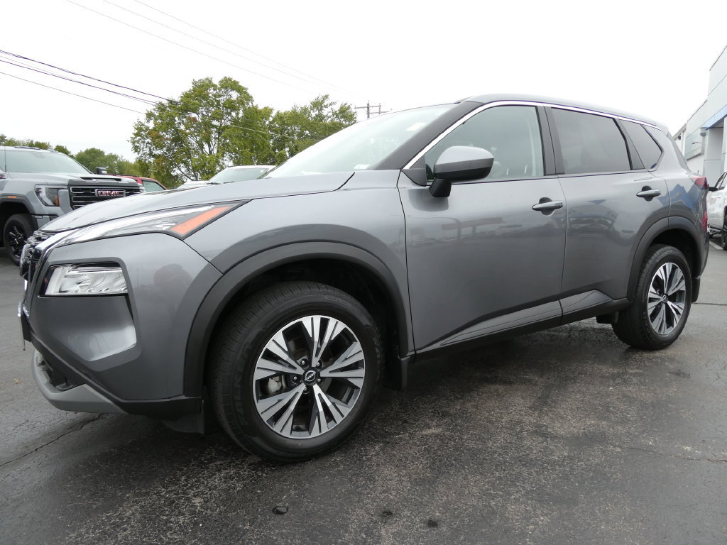 Used 2023 Nissan Rogue SV FWD image 8