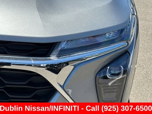 Used 2024 Chevrolet Trax LS w/ Driver Confidence Package FWD image 49