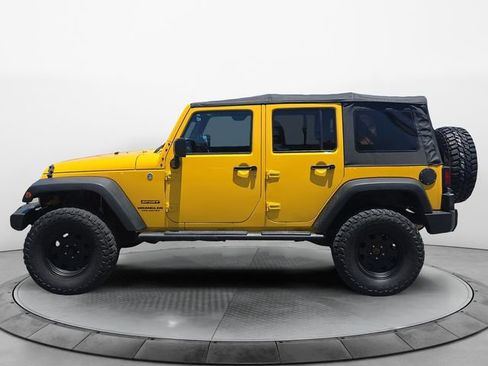 Used 2015 Jeep Wrangler Unlimited Sport w/ Quick Order Package 23S AWD/4WD image 2