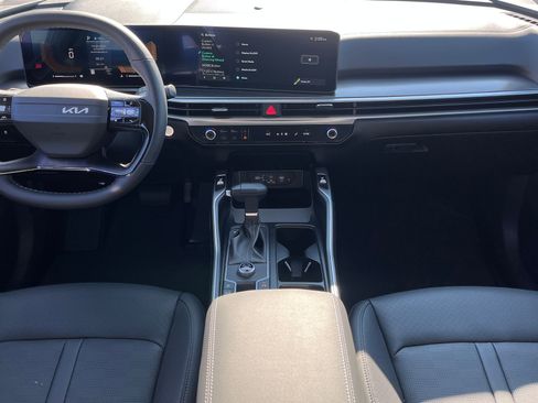 New 2026 Kia Sorento S FWD image 11