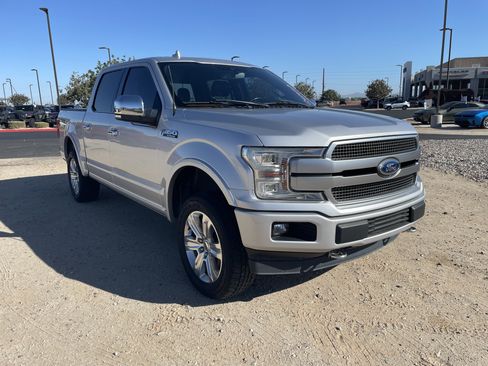 Used 2019 Ford F150 Platinum w/ Equipment Group 701A Luxury AWD/4WD image 7