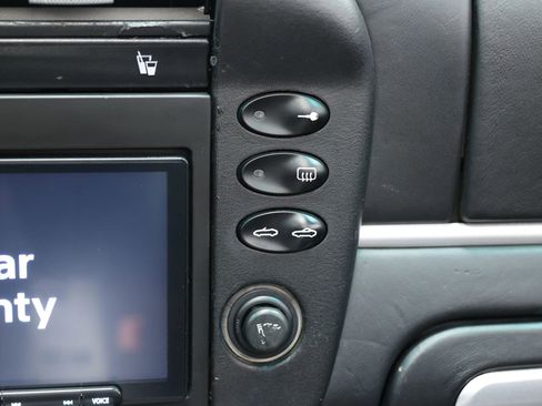 Used 2005 Porsche 911 Turbo image 32