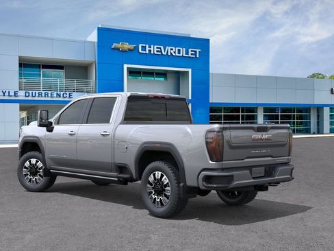 New 2026 GMC Sierra 3500 Denali w/ Denali Reserve Package image 24