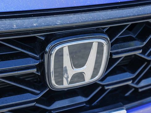 Used 2023 Honda CR-V Sport image 16