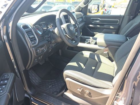 Used 2025 RAM 1500 Big Horn image 12