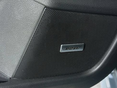 Used 2025 Nissan Sentra SR w/ SR Premium Package FWD image 18