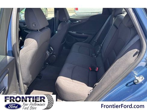 Used 2024 Chevrolet Malibu LT FWD image 12