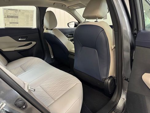 New 2026 Nissan Sentra SL w/ Floor Mat Package FWD image 23