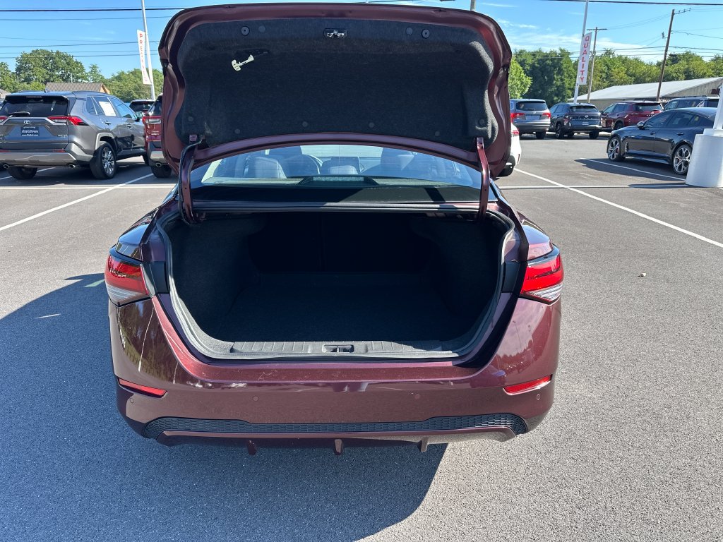Used 2024 Nissan Sentra SV FWD image 18