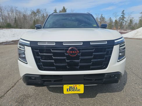 New 2026 Nissan Armada PRO-4X w/ Captain's Chari Seat Package image 10