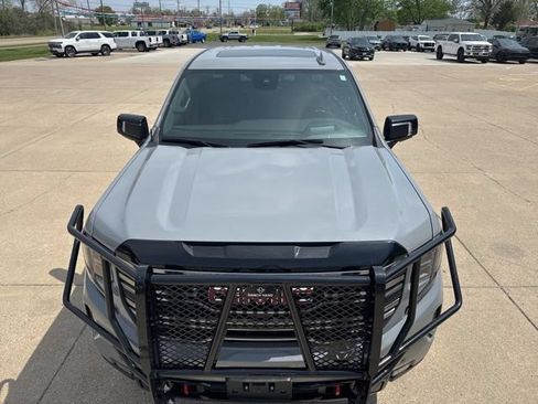 Used 2025 GMC Sierra 1500 AT4 w/ AT4 Premium Package AWD/4WD image 4