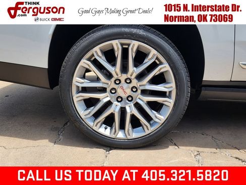 New 2026 GMC Yukon XL Denali w/ Denali Reserve Package AWD/4WD image 64